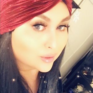 Meet your Posher, Karim